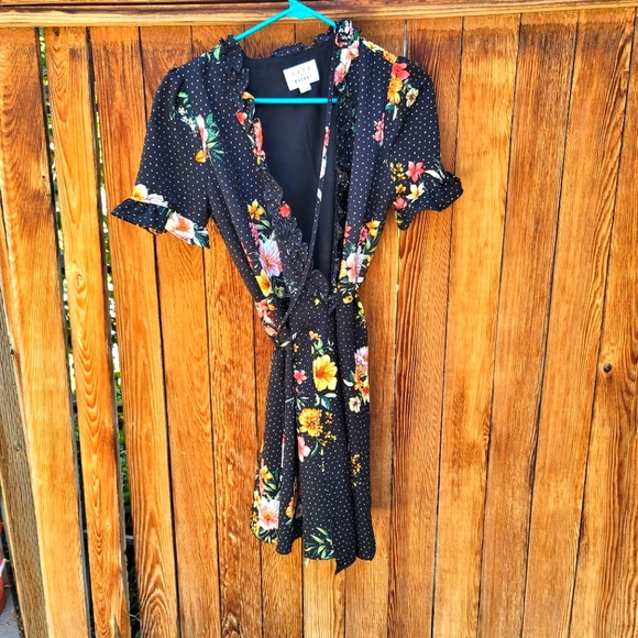 Lost + Wander Dresses & Skirts - Lost +Wander Floral Wrap Dress